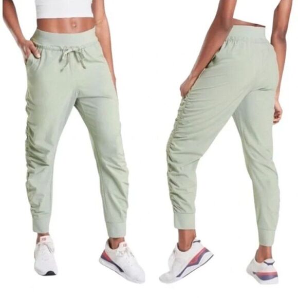 Athleta Attitude Jogger Pant Size 6 - Picture 1 of 10